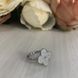 купити срібний виріб Срібна каблучка з фіанітами у формі чотирилисника &ndash; елегантний символ удачі фото 2 - фотографія з каталогу