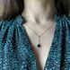 купить серебряное изделие Серебряное колье LoveR с подвеской в форме клевера и вставкой из чёрного оникса фото 8 - фотография из каталога
