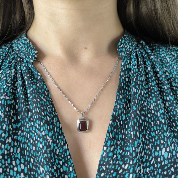 Серебряная подвеска SilverThin с гранатом nano 2.625ct (60002198) 89120006  фото с каталога