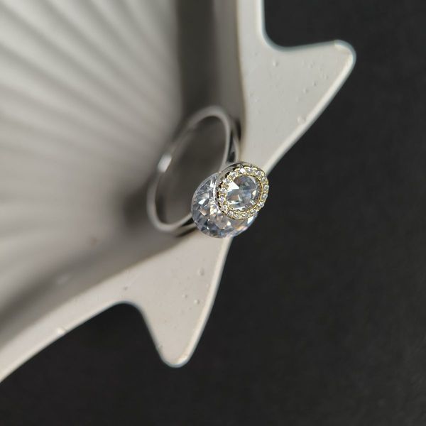 Серебряное кольцо SilverThin с фианитами, вес изделия 2,74 гр (2186670) 17 размер 710766812  фото с каталога
