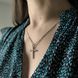 купить серебряное изделие Серебряный крестик LoveR с рельефным плетением и фианитами фото 8 - фотография из каталога