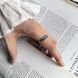 купить серебряное изделие Серебряное кольцо широкое с квадратными нано-сапфирами в обрамлении фианитов 17.5 размер фото 7 - фотография из каталога