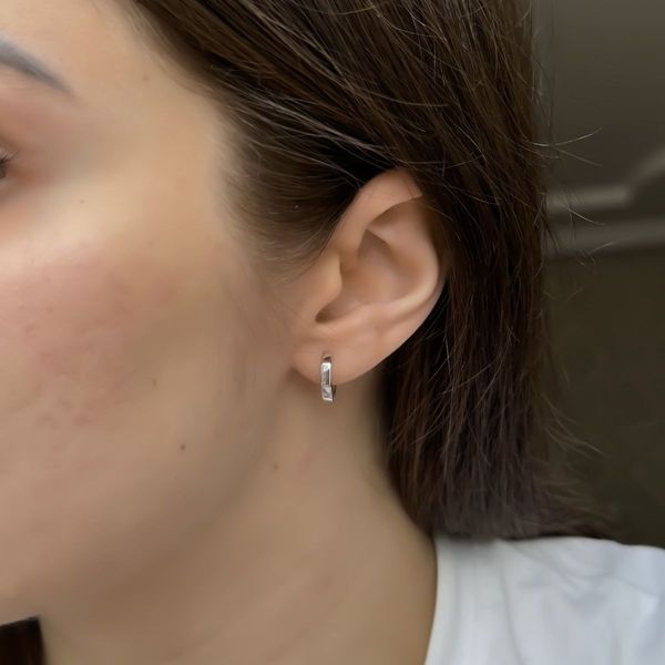 Серебряные серьги-конго 9904512 Серебряные серьги-конго фото с каталога