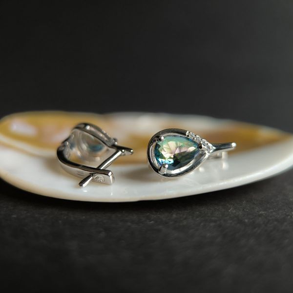 Серебряные серьги SilverThin с мистик топазом 1.61ct, фианитами (2212669) 2212669  фото с каталога