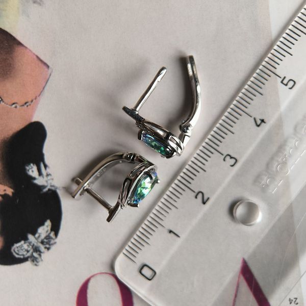 Серебряные серьги SilverThin с мистик топазом 1.61ct, фианитами (2212669) 2212669  фото с каталога